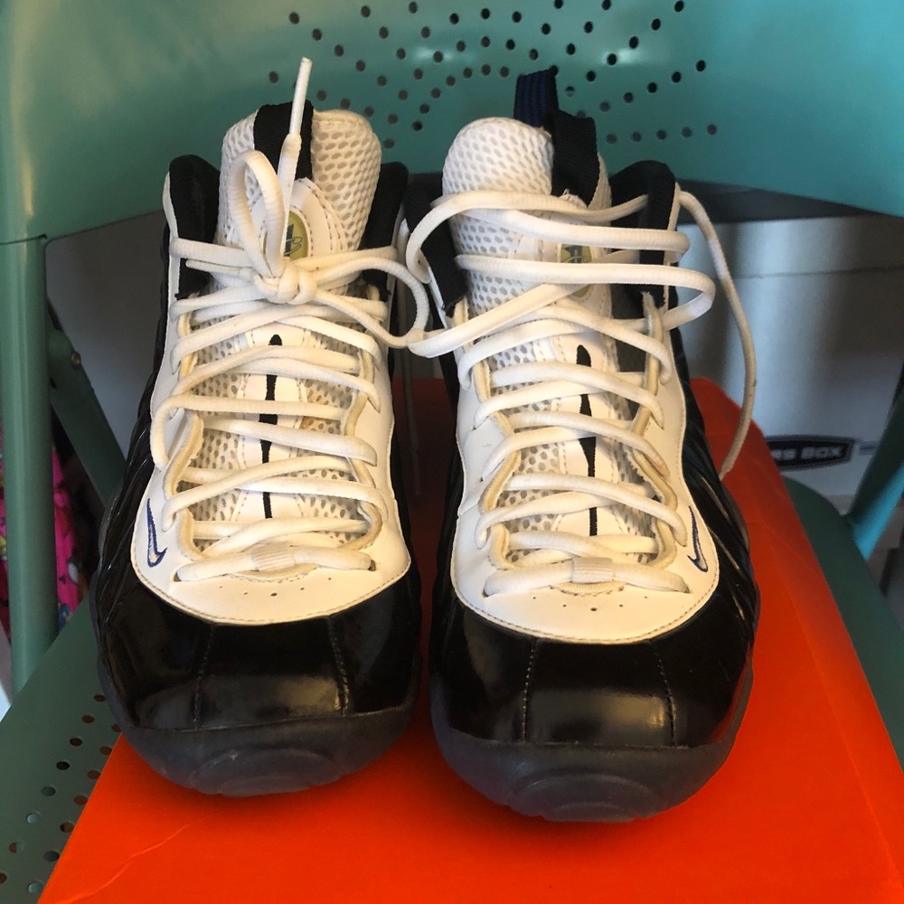 Nike Air Foamposite One Size 6